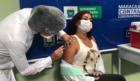 Left or right vacina o contra a covid maracaju 730x425